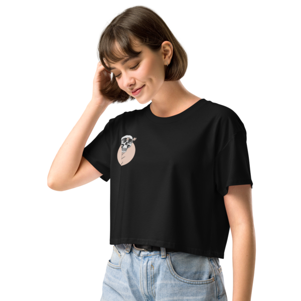 Cropped Tee - Image 17